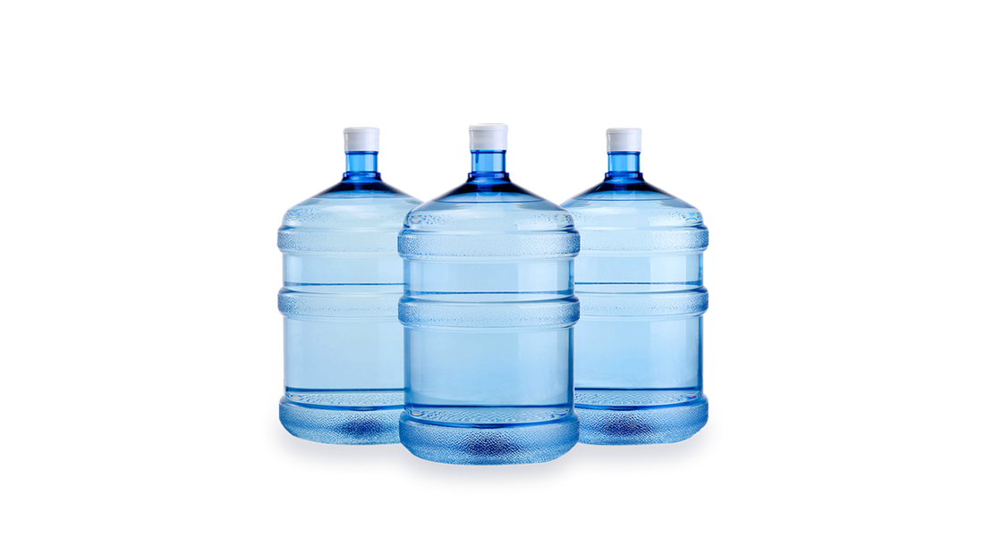 ¿Es realmente segura el agua embotellada?